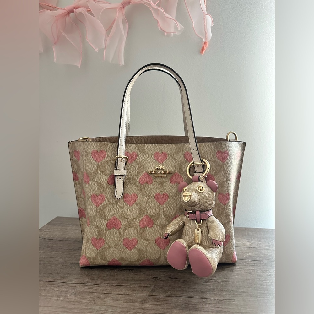 Authentic Coach Heart Print Mollie Tote Bag 25